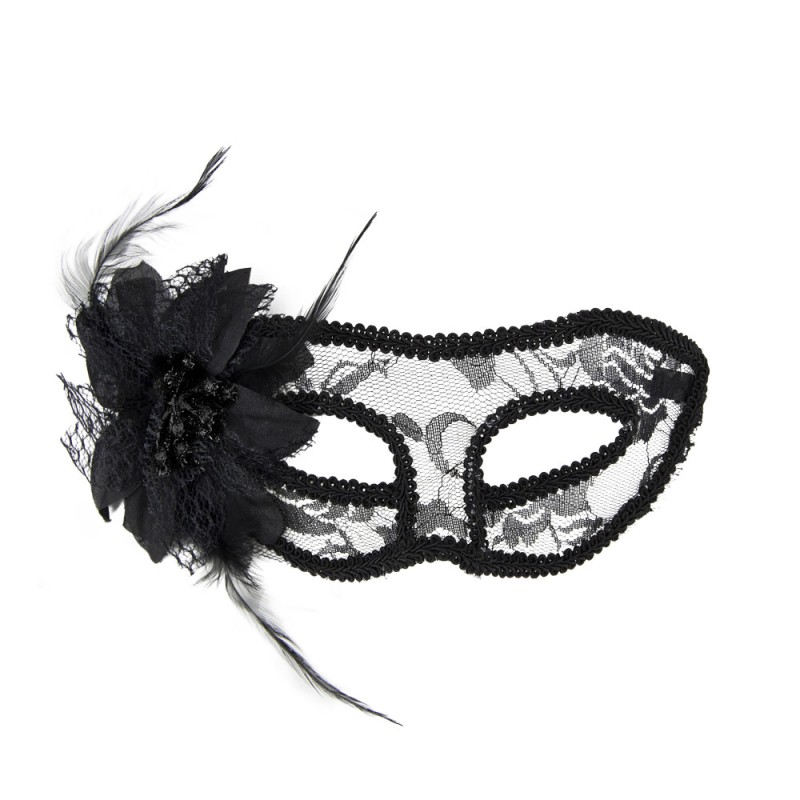 loup vénitien en dentelle avec une fleur noire à droite